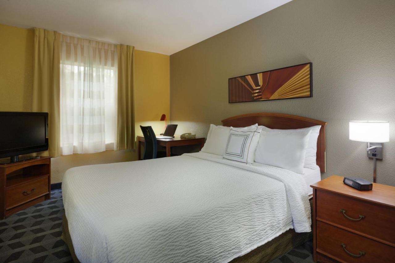 Mainstay Suites Tampa Moffitt-Usf Temple Terrace Exterior foto
