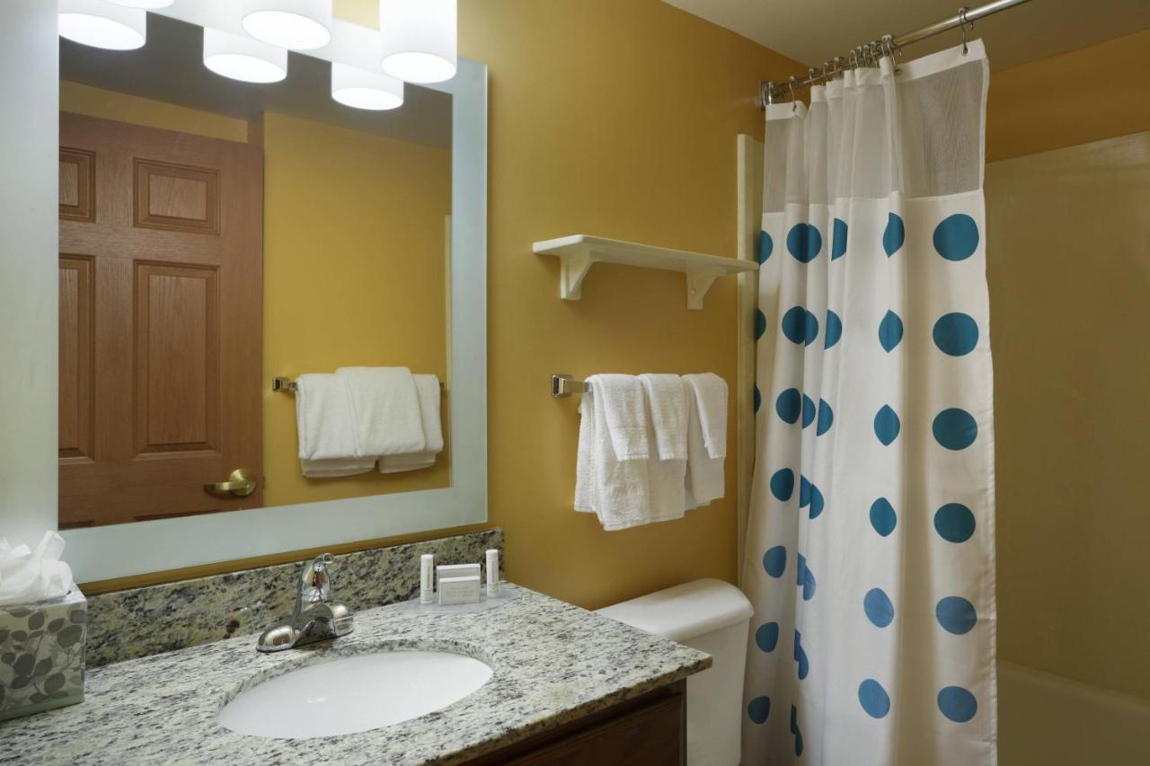 Mainstay Suites Tampa Moffitt-Usf Temple Terrace Exterior foto