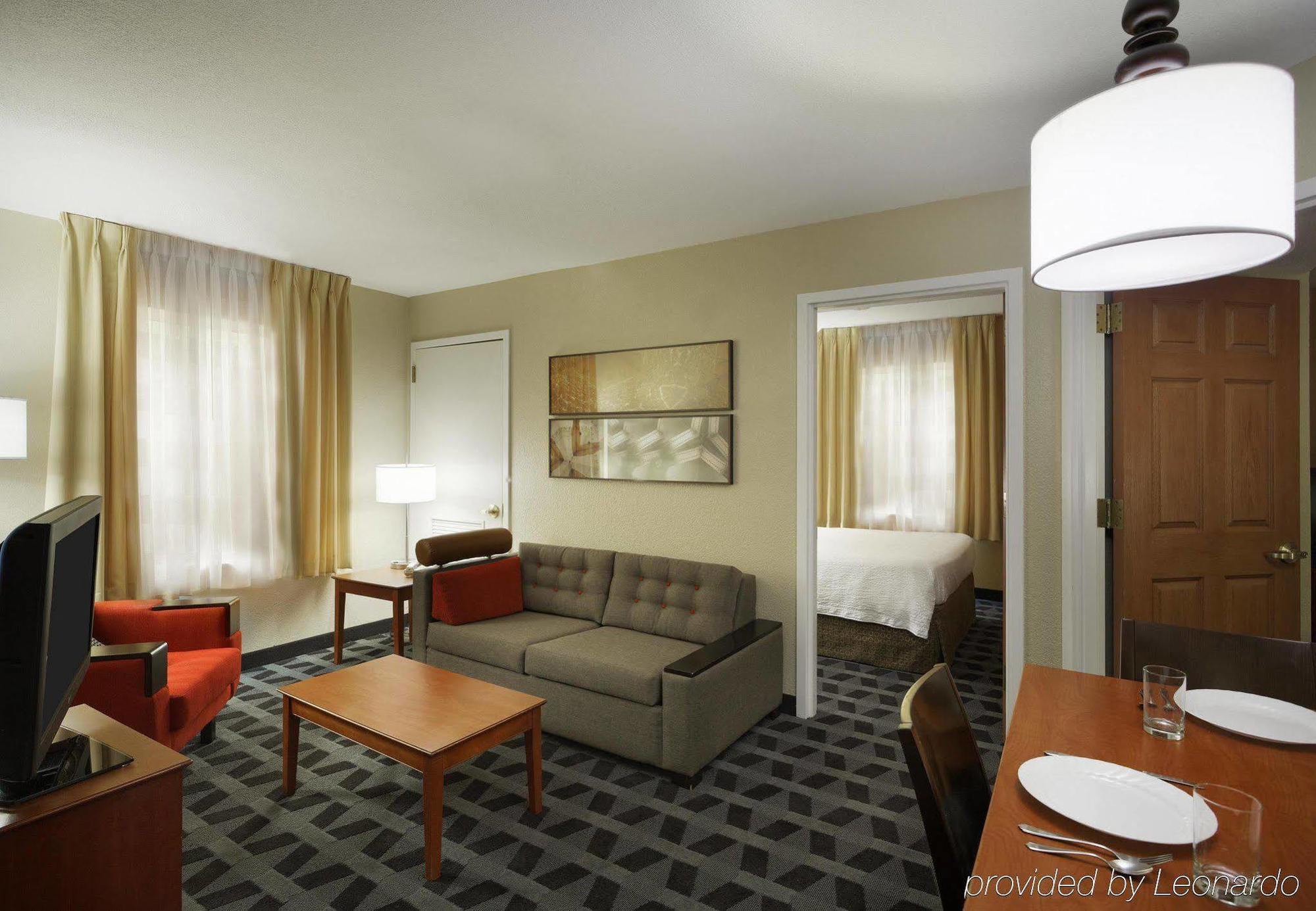Mainstay Suites Tampa Moffitt-Usf Temple Terrace Exterior foto